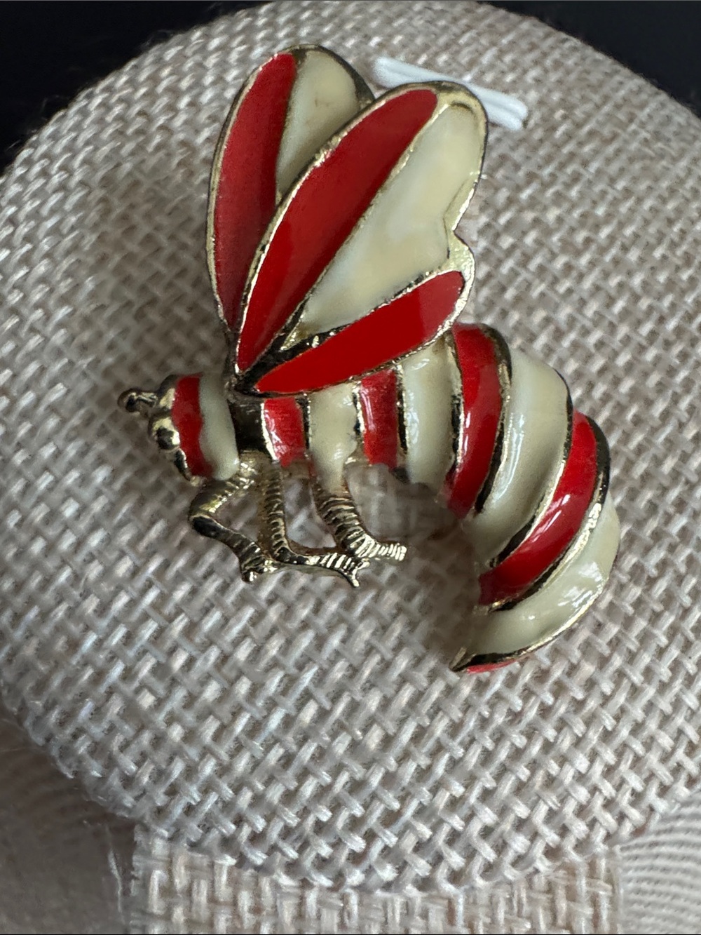 VTG Gold Tone Red and Cream Striped Enamel Bumblebee Brooch Pin Unsigned
